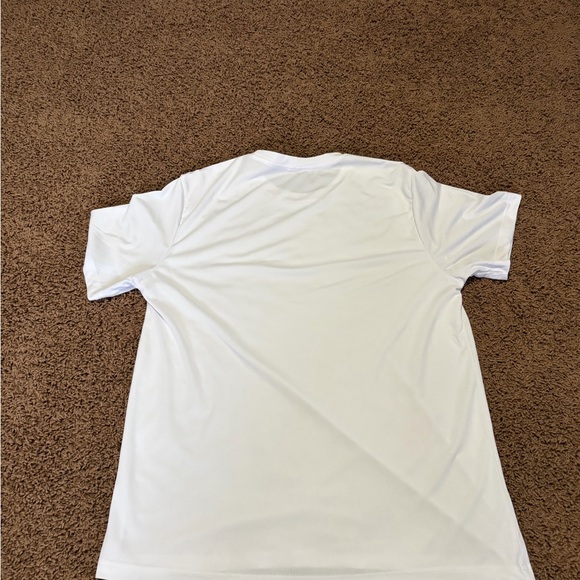 Nike Men's White Short Sleeve Shirt - Picture 3 of 3